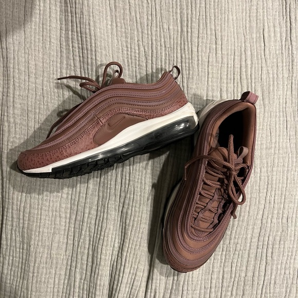 Nike Airmax Smokey Mauve - Picture 2 of 4